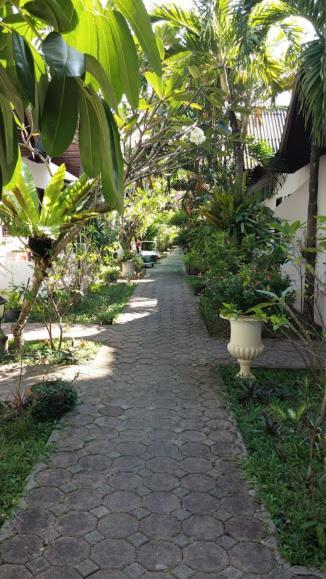 Hacienda Phuket Hotel Patong Bagian luar foto