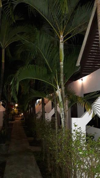 Hacienda Phuket Hotel Patong Bagian luar foto